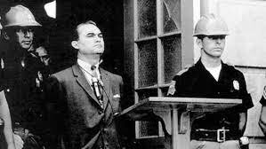 •	George Wallace Blocks University of Alabama Entrance (1963)