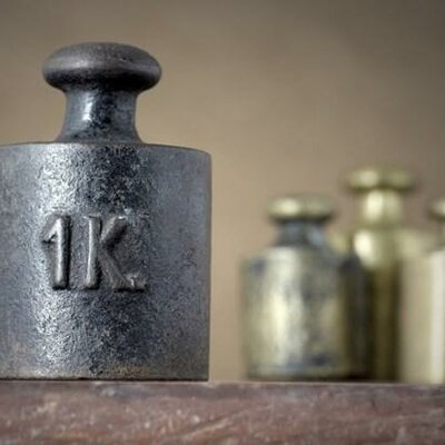 Timeline: Kilogramo