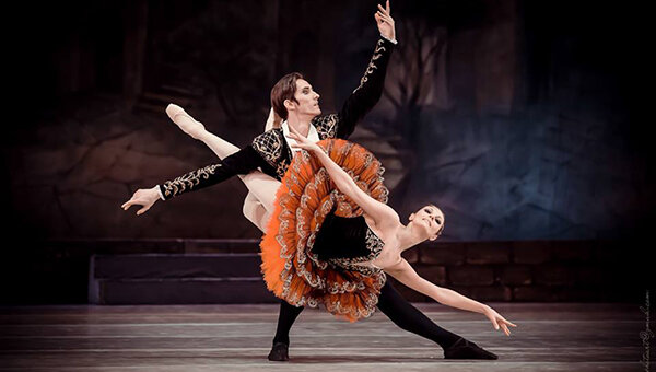 BALLET EUROPEU E RUSSO