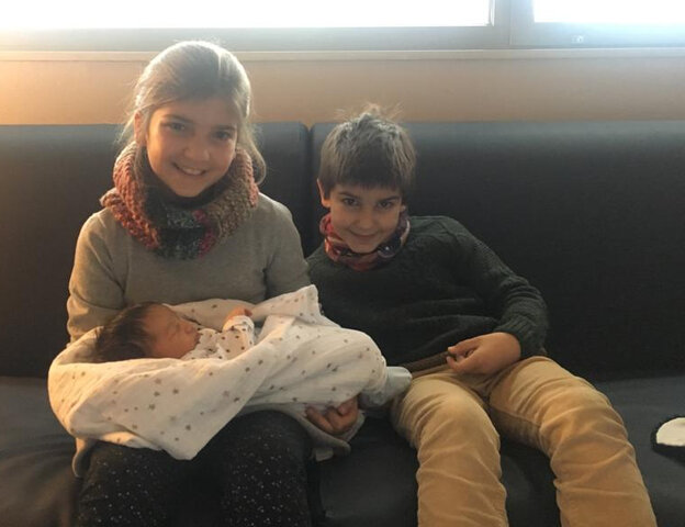 Júlia: una nova germana