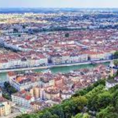 Timeline: Lyon "l'autre ville des lumières"