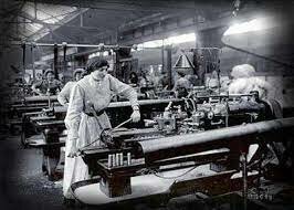 HECHOS CULTURALES Y CIENTIFICOS- Incorporación de la mujer al mundo laboral-