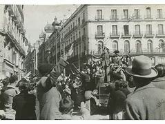 Las tropas nacionales entran en Madrid sin resistencia