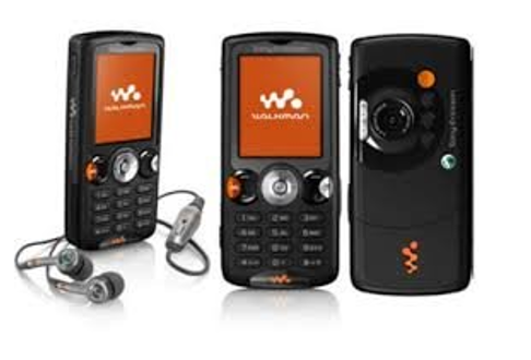 2005  Sony Ericsson W810i
