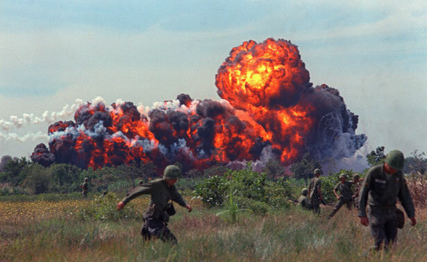 American attacks Vietnam