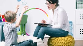 Timeline: Clínica Psicopedagógica: Modelos y Paradigmas