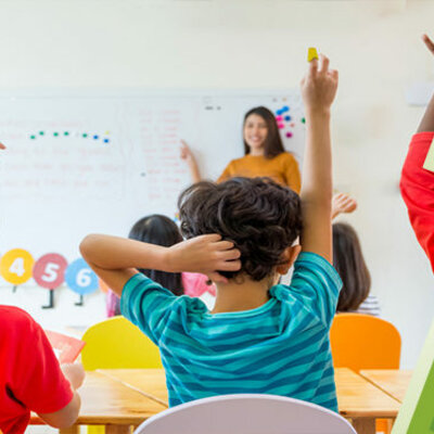 Timeline: EL SIGNIFICADO DEL CAMBIO EDUCATIVO: UN CUARTO SIGLO DE APRENDIZAJE