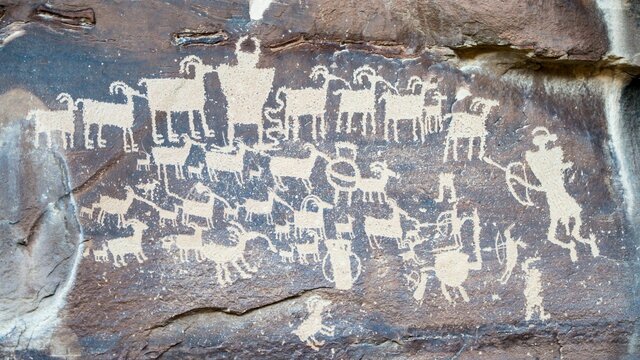 Наскальные письмена древнего человека (25-20 ТЫС. ЛЕТ НАЗАД )