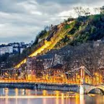 Timeline: Lyon: l'autre ville des Lumières