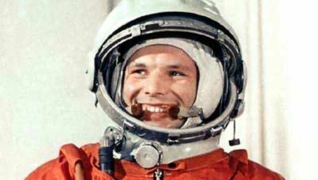 Primer hombre en el espacio