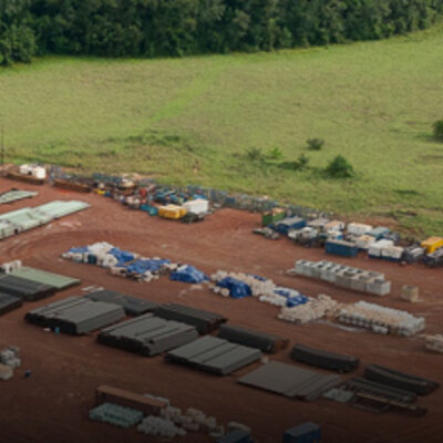 Timeline: Historia de Maurel y Prom