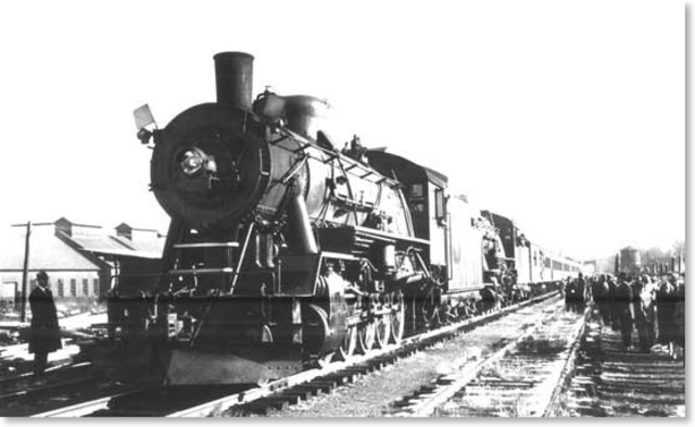 Coal Becomes Primary Train Fuel in US Displacing Wood