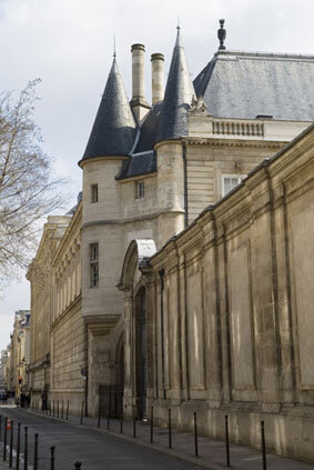 Se presenta y materializa el patrón metro