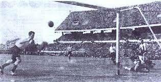 NUEVOS DEPORTES: en 1950 se incorporaron nuevos deportes en las competencias.