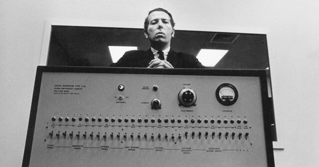 Stanley Milgram - Experimento de la obediencia