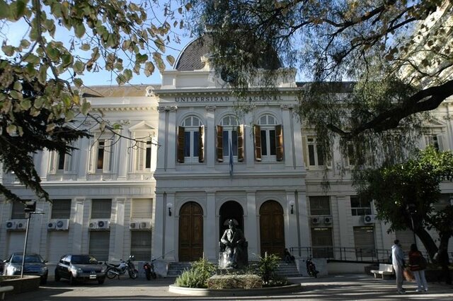 Facultad de Ciencias de la Educación en la Universidad de La Plata