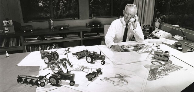 Henry Dreyfuss (1904-1972)