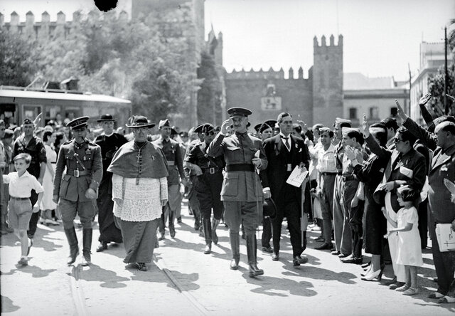 Queipo de Llano se subleva en Sevilla