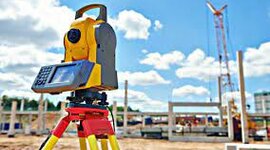 Timeline: evolución de equipos topográficos en la historia