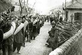 Las tropas franquistas lanzan una ofensiva contra Cataluña.