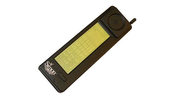 Primer Teléfono Táctil