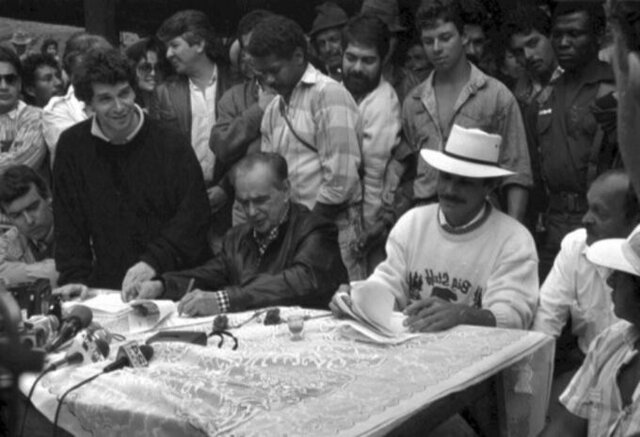 Desmovilización del M-19