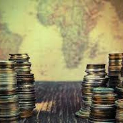 Timeline: Evolución del Dinero