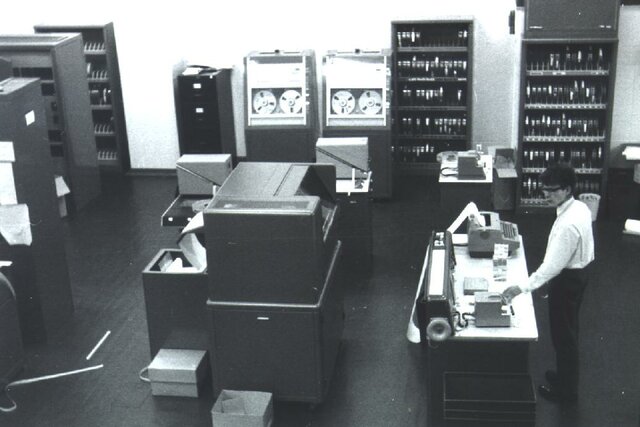 SUPERCOMPUTADORES ATLAS E TITAN