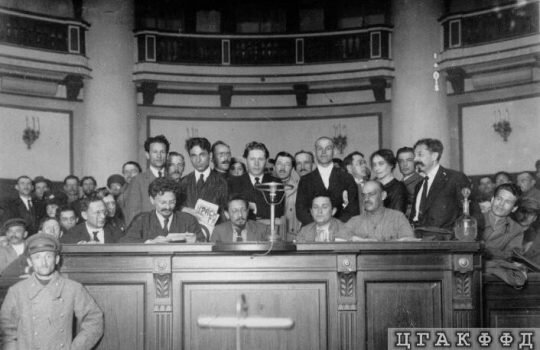 Gobierno de Lenin I (El nacimiento de la URSS)