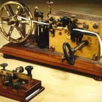 Timeline: Inventos de Comunicación y Telecomunicación