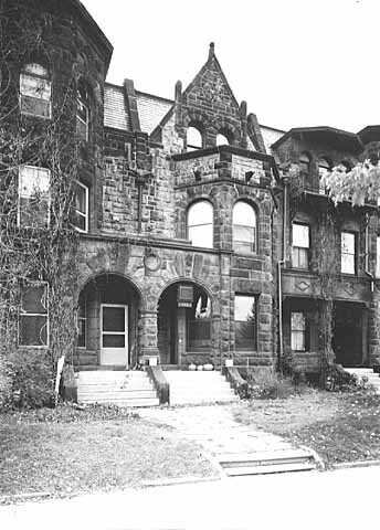 The Fitzgeralds move back to America