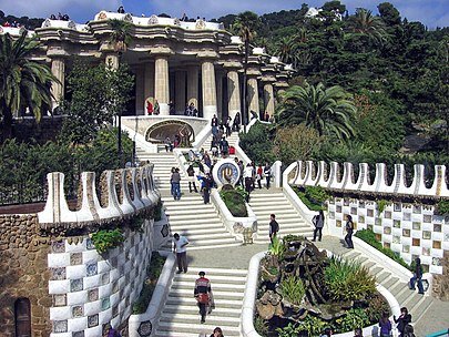 PARQUE GÜELL (ANTONIO GAUDÍ)