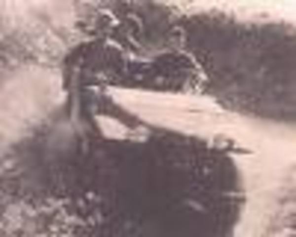 Advance - Karl Pabst - Jeep