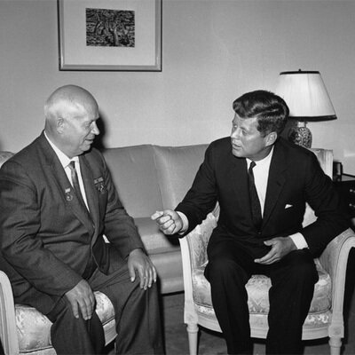 Kennedy i Khruixov es troben a Viena