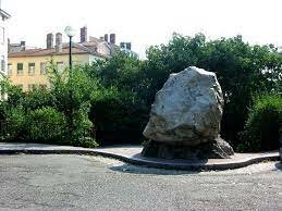 CHERCHE DU GROS CAILLOU