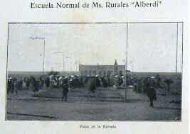 Escuela Normal de maestros rurales