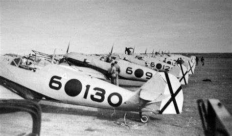 Adolf Hitler crea la Legión Cóndor para ayudar a los franquistas.