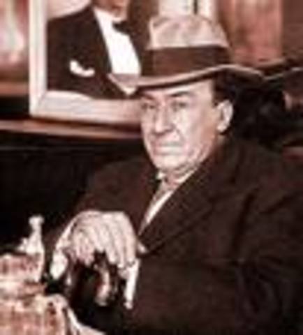 Nacimiento de Machado