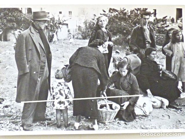 Málaga cae en poder de los franquistas, auxiliados por tropas italianas, el día 3. La inmediata represión se cobra miles de muertos.