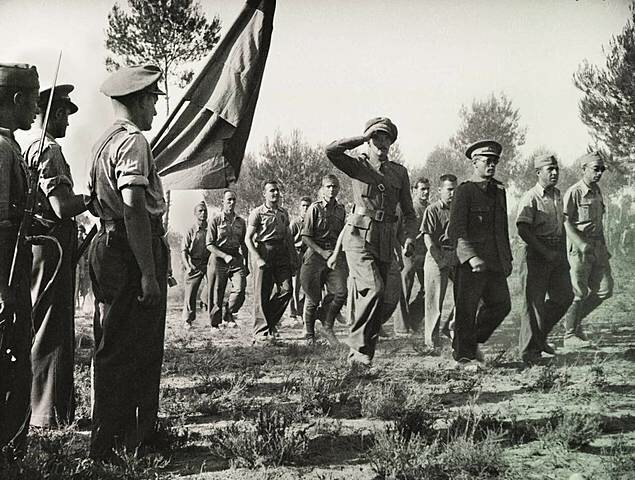 Luchan entre sí en Barcelona distintas fuerzas republicanas enfrentadas a causa de la primacía de la revolución o la organización militar.