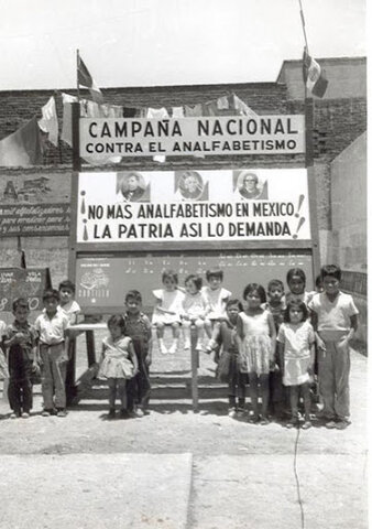 Durante todo el sexenio del Presidente Adolfo López Mateos (1 de diciembre de 1958 a 30 de noviembre de 1964).Su primera actividad consistió en organizar y lanzar la Campaña Contra el Analfabetismo.