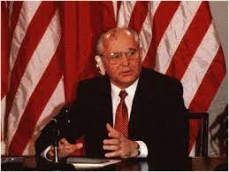 Gorbatxov inicia la perestroika