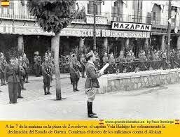 El general Francisco Franco decide destinar una importante parte de sus fuerzas para liberar a los rebeldes asediados en el Alcázar de Toledo. Franco concentra el poder entre los sublevados: es designado generalísimo y jefe del gobierno.