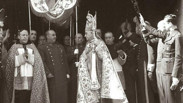 Pastoral de todos los obispos apoyando el nuevo Régimen de Franco