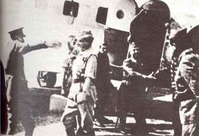 Franco sale de Canarias a Tetuán en el Dragón Rapide