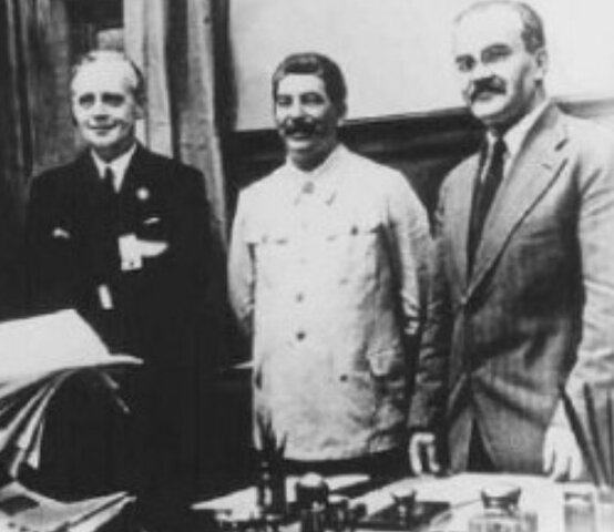Ribbentrop/Molotov pact