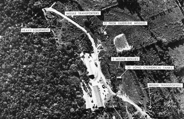 US spy plane discovers missiles on Cuba