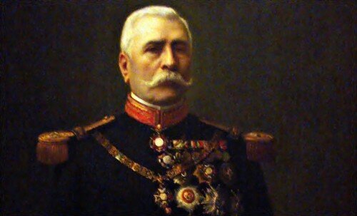 El general Porfirio Díaz inicia el sitio de la Ciudad de México, dominada por fuerzas imperialistas.