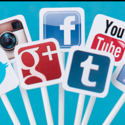 Timeline: Redes Sociales