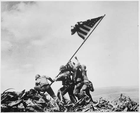 Iwo Jima y Okinawa